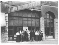 A group gathers at the main entrance of Springfield&#146;s passenger station, East Monroe near Ninth, in 1912.