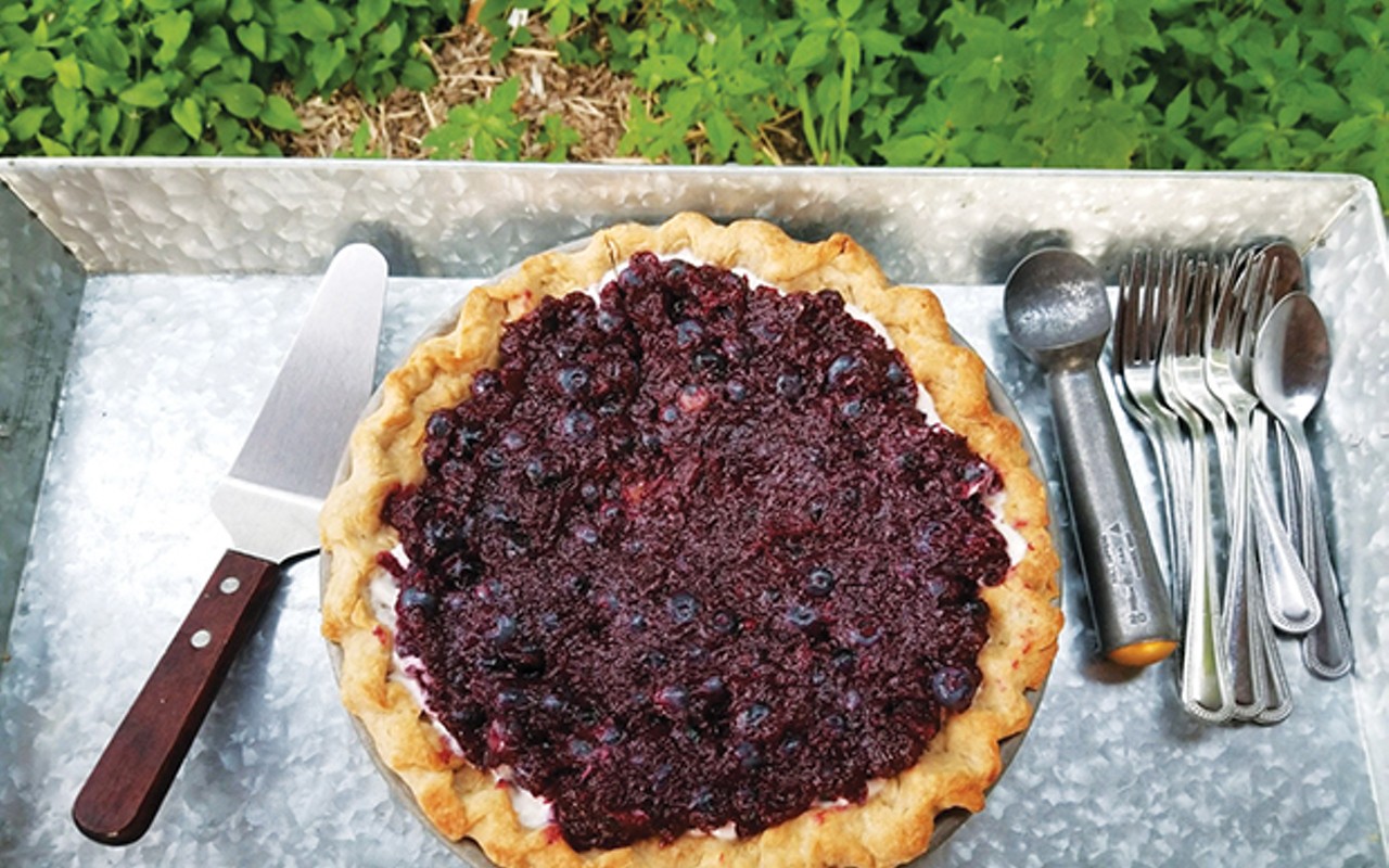 Fresh blueberry pie