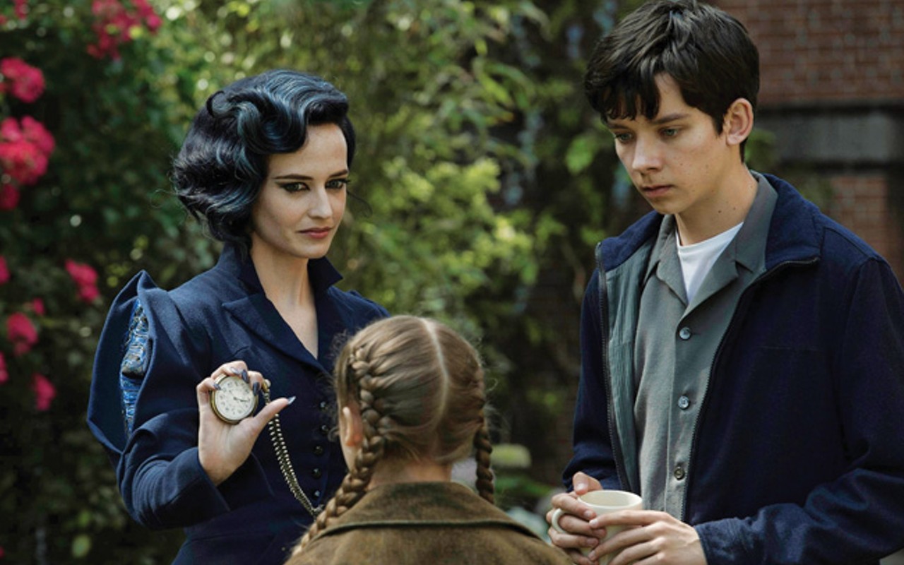 Miss Peregrine overcomes a slow start to delight