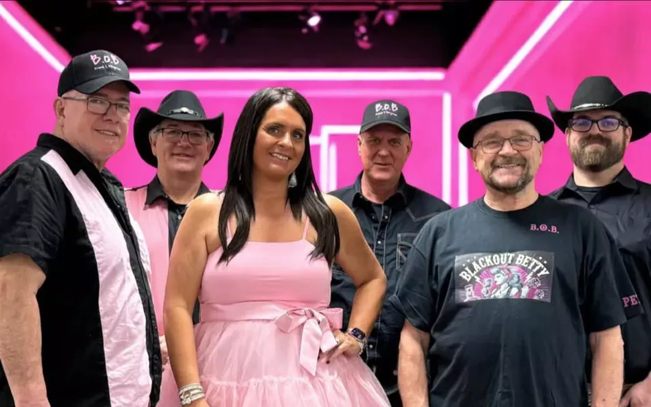 Image: Blackout Betty: Armed & Dangerous