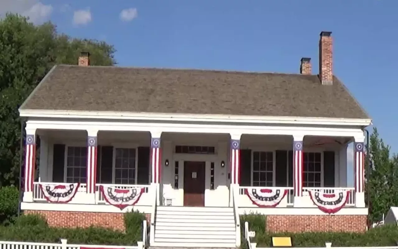 Image: Elijah Iles House holiday open house, tours