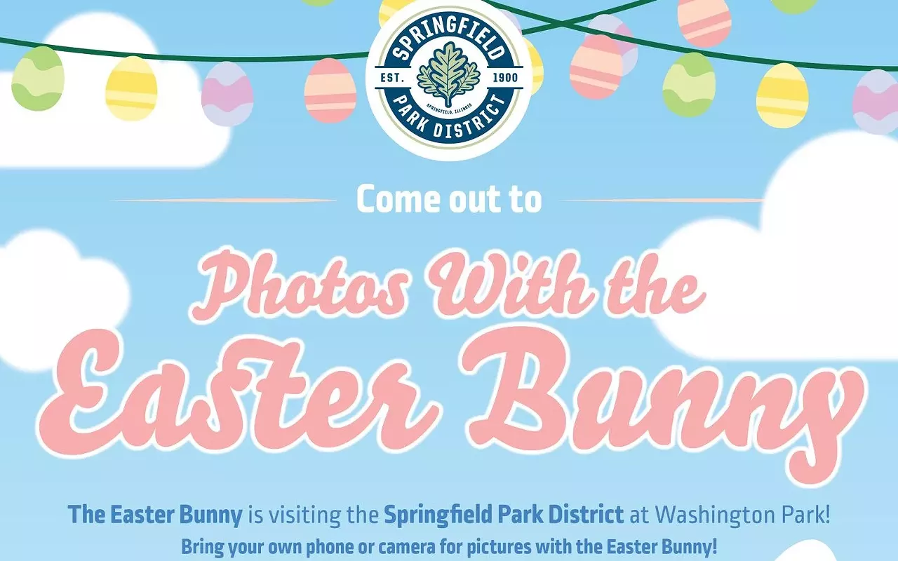 Image: Photos with the Easter Bunny