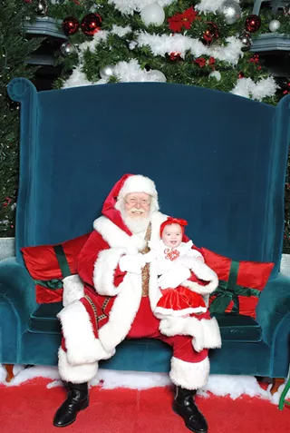 Image: Santa at White Oaks Mall