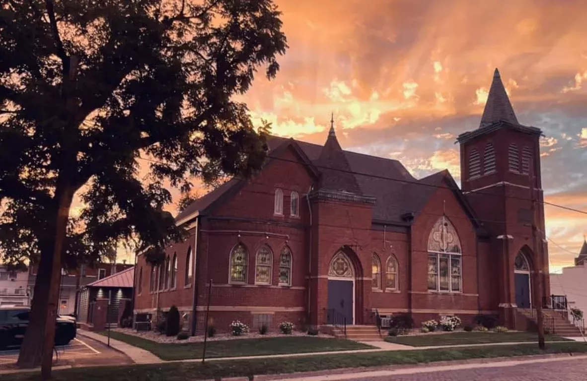the_abbey_on_broad.webp