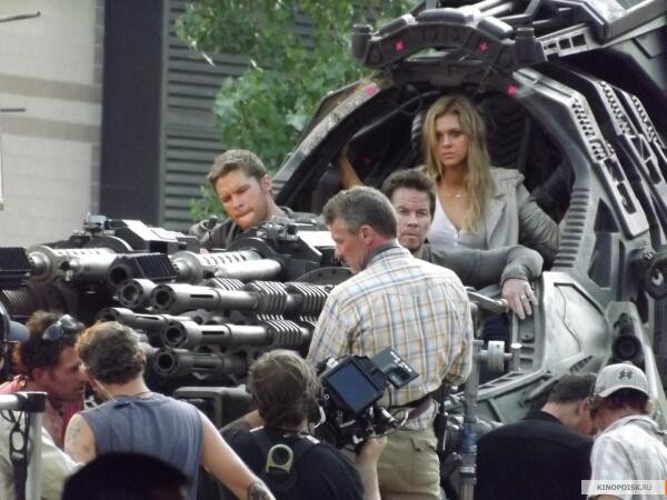 Up-and-Coming Performers add Human Touch to &ldquo;Transformers 4&rdquo;