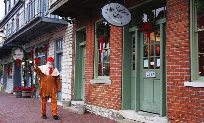 For Christmas and anytime, visit historic St. Charles, Mo.