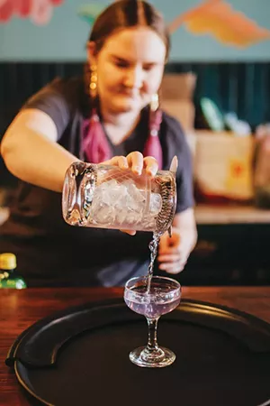 NEW BUSINESS DOWNTOWN and NEW BAR (2)